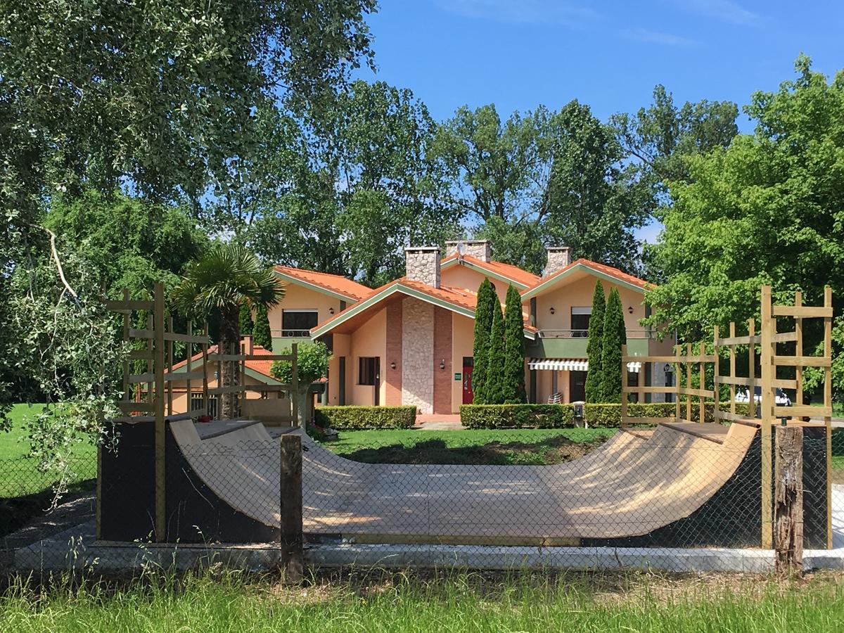 Bed & Breakfast Somo Surfskate Castanedo (Cantabria)
