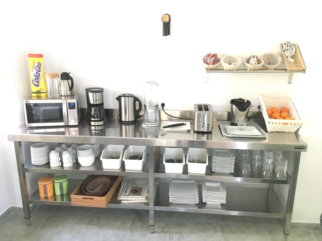 Somo Surfskate Bed & Breakfast